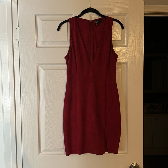 Velvet Deep V mini dress - Picture 1 of 2